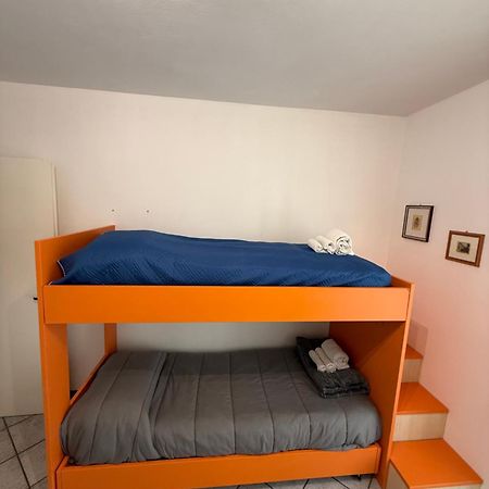 Ca Bilofer-7 Min To Bergamo Airport Apartment Seriate Exterior foto