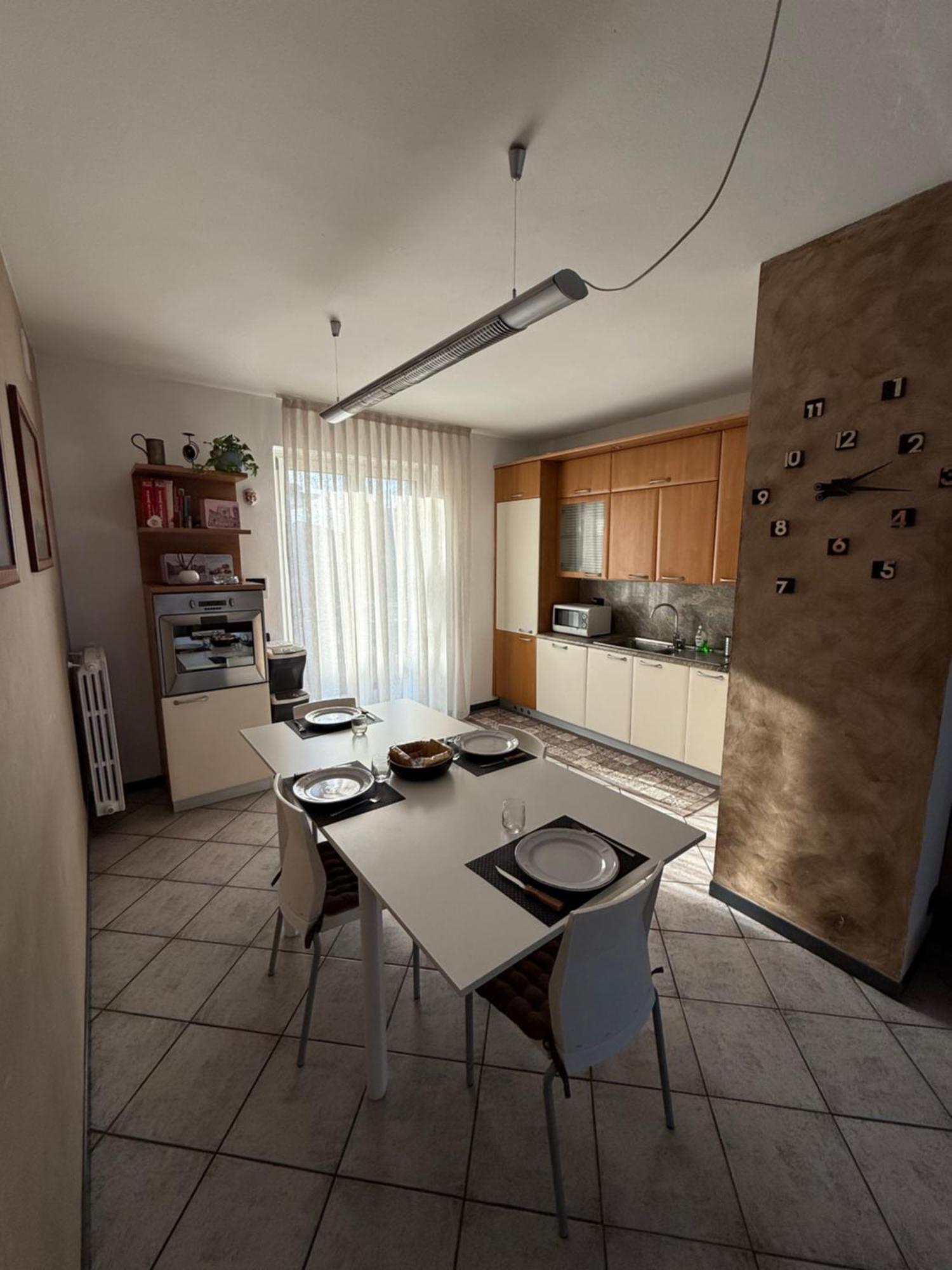Ca Bilofer-7 Min To Bergamo Airport Apartment Seriate Exterior foto
